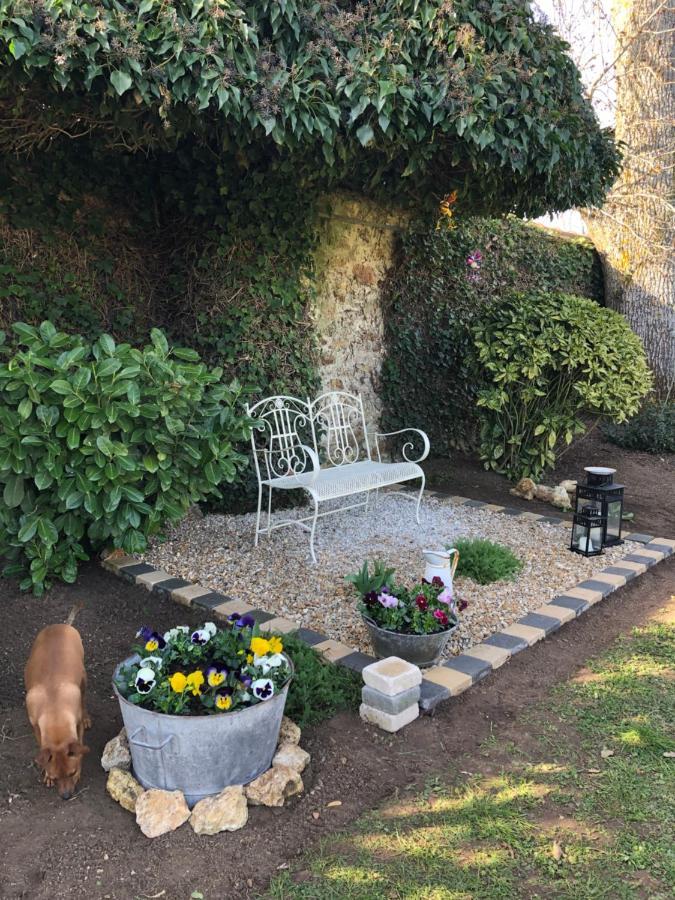 Bed and Breakfast La Plaine De L'Angelus Chailly-en-Biere Exterior foto